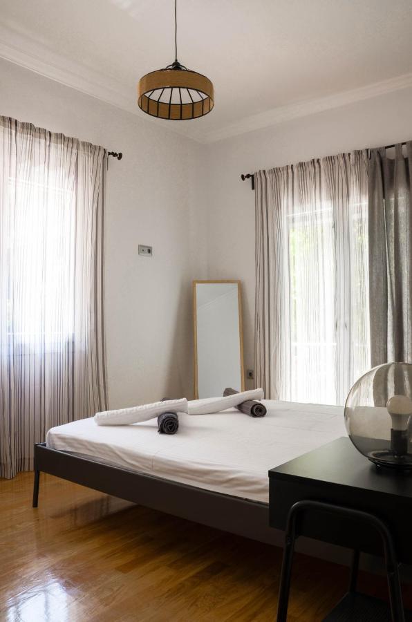 Adorable 2 Bedroom Apartment Close To Ancient Athens City Center Atenas Exterior foto