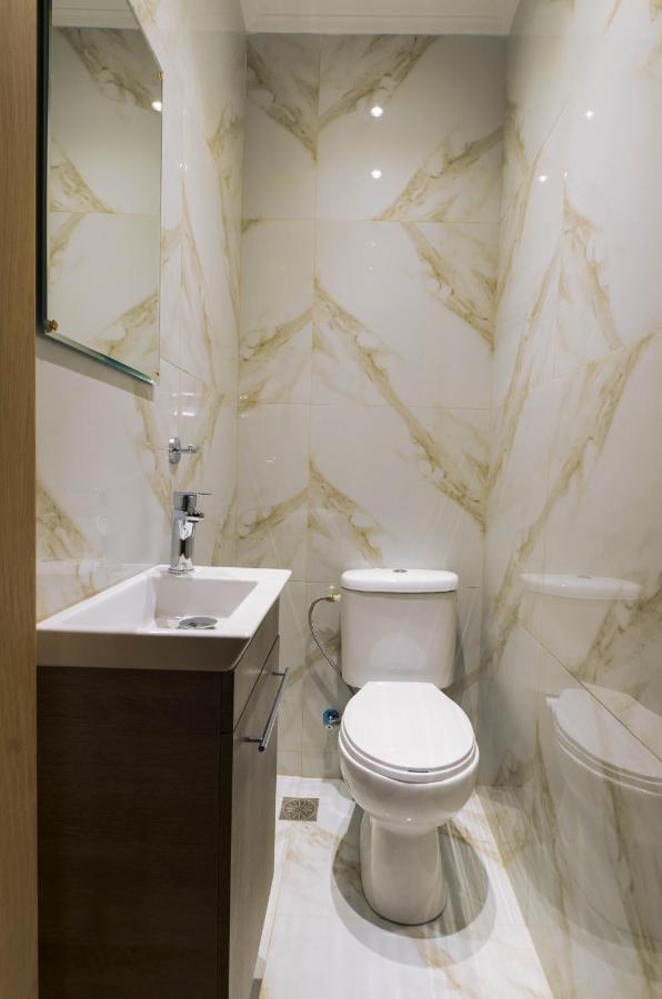 Adorable 2 Bedroom Apartment Close To Ancient Athens City Center Atenas Exterior foto